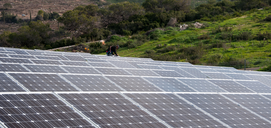 Medium size solar energy system – Kibbutz Nir Etzion